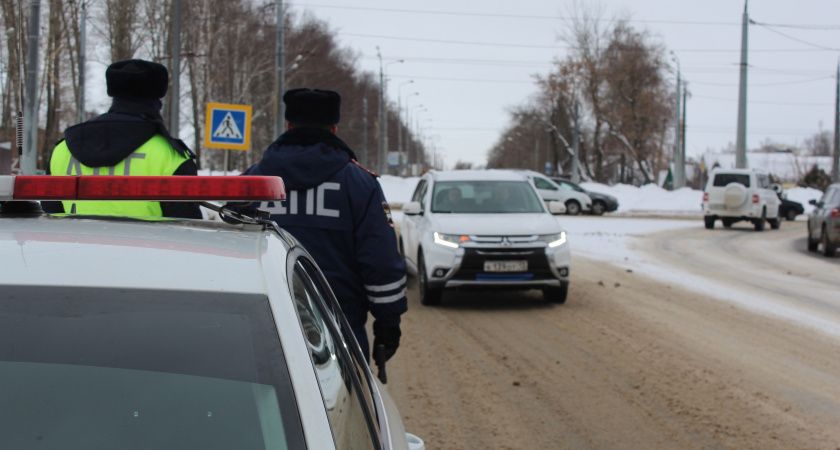 Штраф 5 000 рублей за возраст машины? В ГАИ рассказали неожиданную новость для владельцев авто старше 10 лет