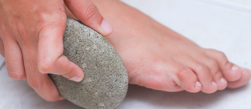 Пятки пемзой больше не тру – новый способ в уходе за кожей ваших стоп