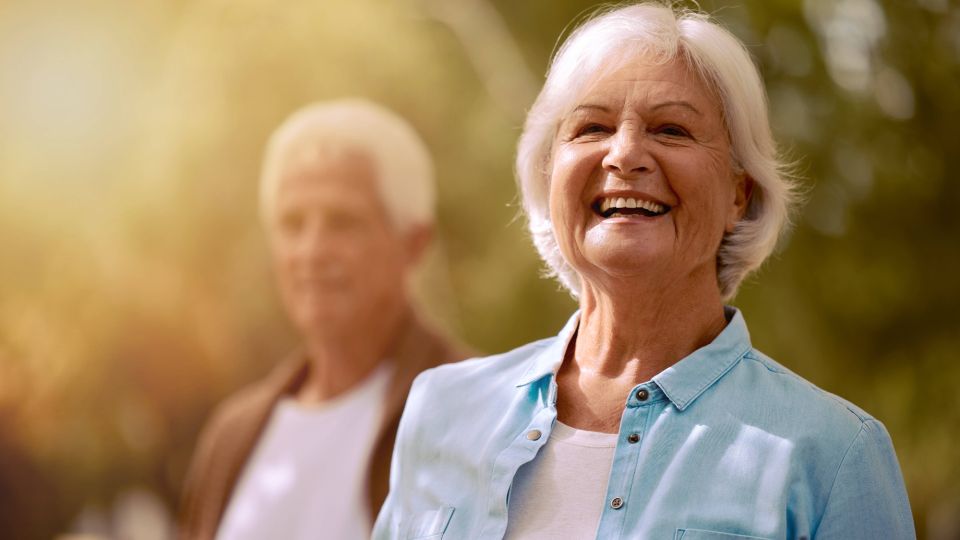 Здоровье на грядках не оставите: вот как безопасно работать на даче в жару