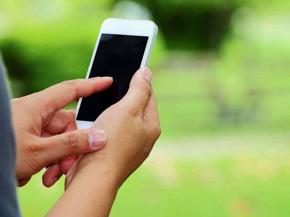 Как вернуть телефон по гарантии: пошаговое руководство для потребителей