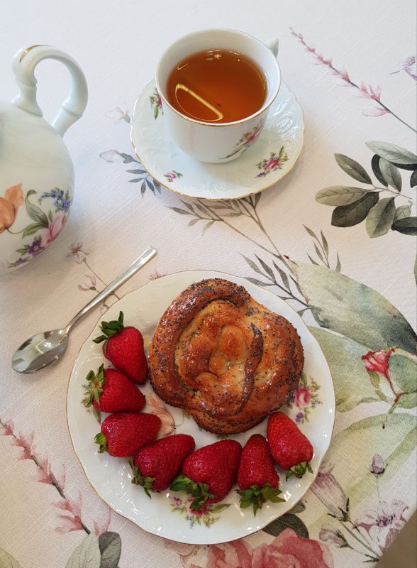 Нежные творожные булочки с маком