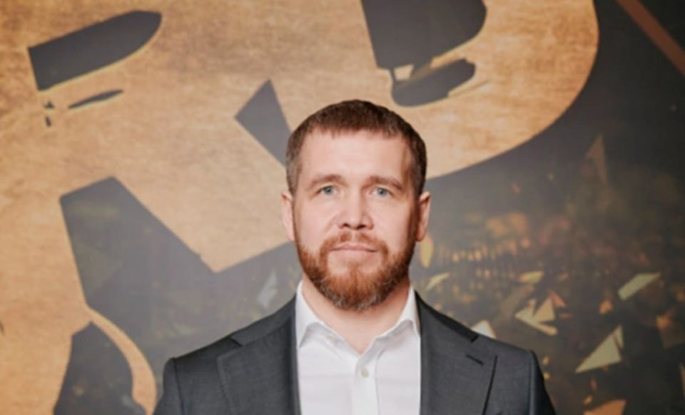 Руслан Нестеренко 8 октября покинул пост руководителя «Главного радиочастотного центра» (ФГУП «ГРЧЦ»), подведомственного Роскомнадзору, следует из данных СПАРК