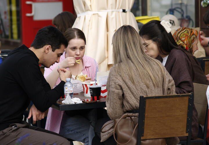 Грустно, но вкусно: в сочинском кафе произошла необычная кража