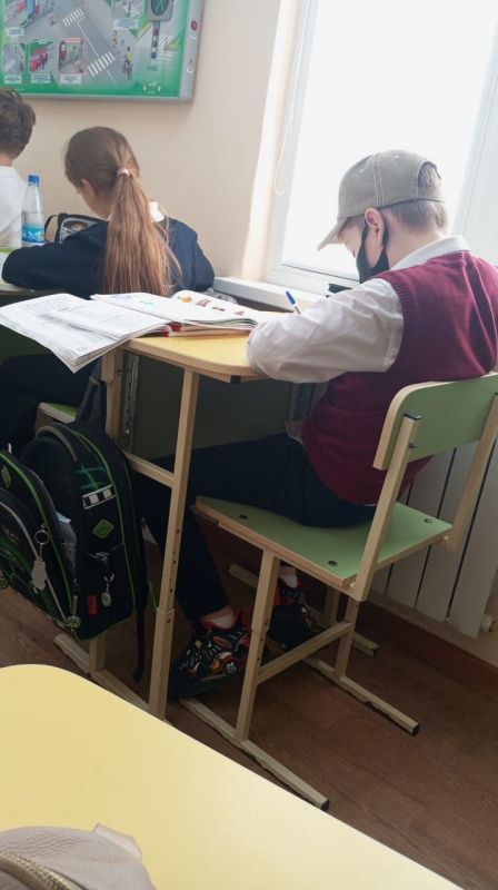 Мальчик, которого покусали хаски в Сочи, снова ходит в школу