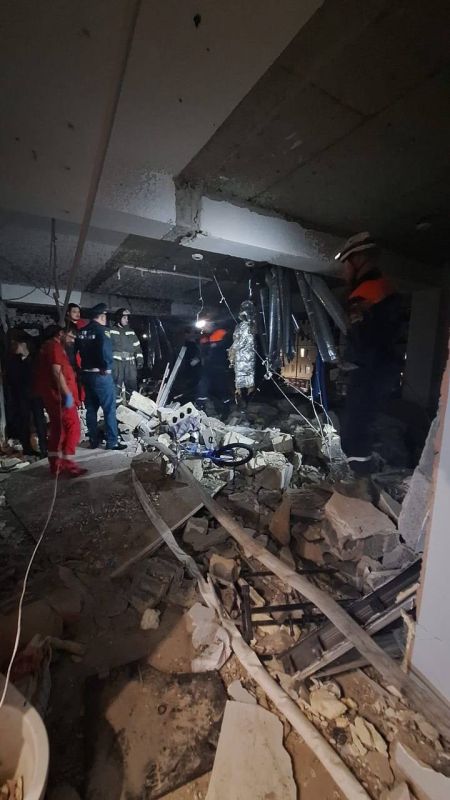 Режим локальной ЧС ввели после взрыва газа в многоэтажке в Сочи