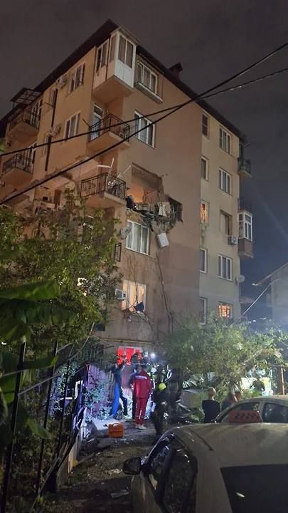 Взрыв бытового газа в жилом доме на ул. Тимирязева в Сочи привел к гибели одного человека