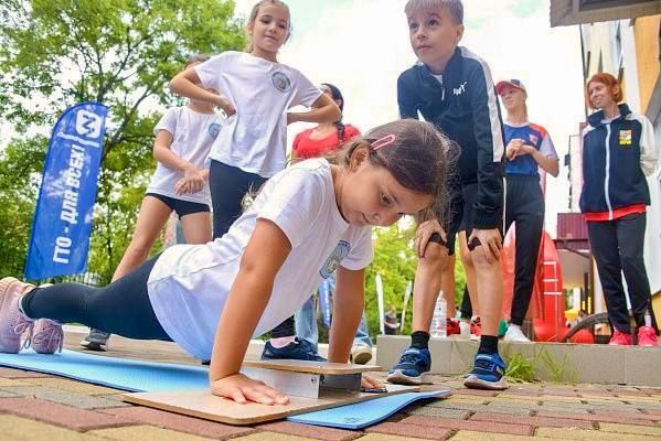 В Сочи на период осенних школьных каникул подготовлена обширная программа для детей