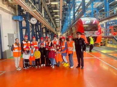 Профилактическое мероприятие для школьников провели транспортные полицейские и железнодорожники в Сочи