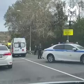 Девушка погибла и ещё два человека пострадали в аварии в Сочи