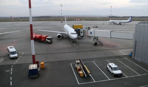 В Самаре из-за беспилотной опасности задержан ряд авиарейсов