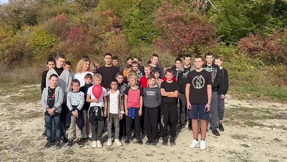    ,    , :   ,    - .  (),          ,     ...