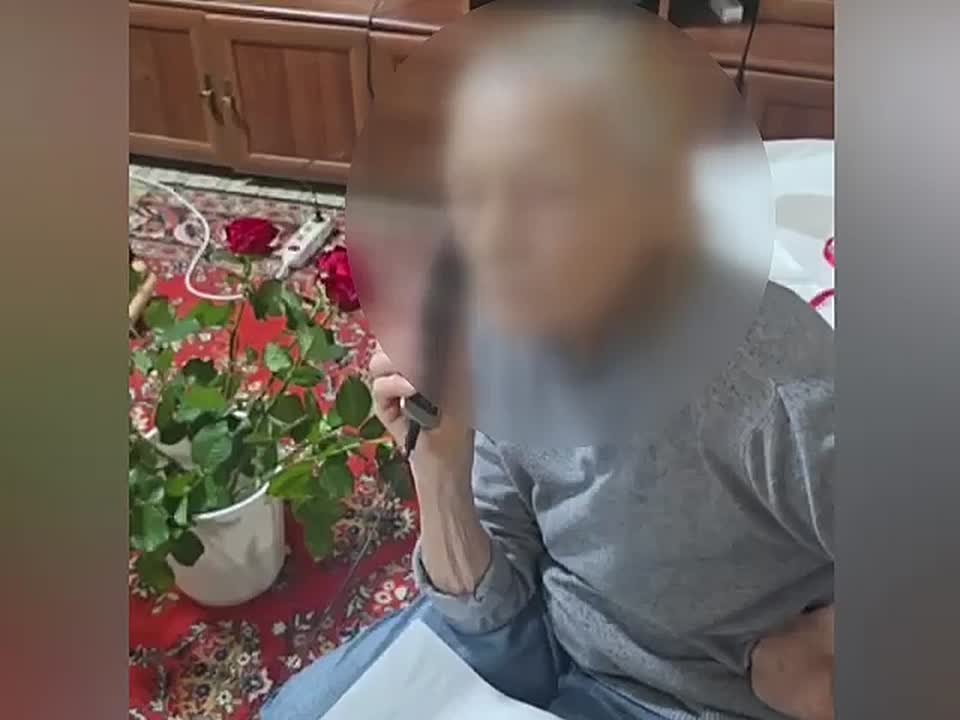 Засада и задержание с поличным курьера телефонных мошенников в Сочи