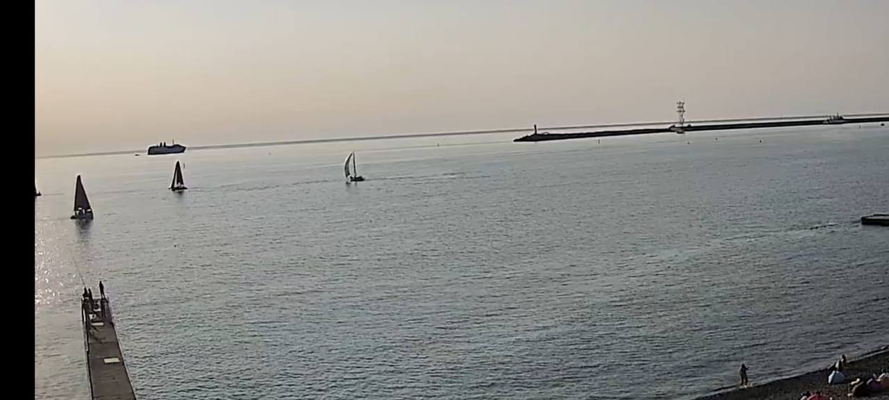 Олег Царёв: Странные дела.. На днях сообщалось, что возобновляется паромное сообщение между турецким портом Трабзон и Сочи, прерванное 14 лет назад (линия действовала с 1993 по 2011). Первый рейс паром Seabridge вышел из... Олег Царёв: Странные дела.. На днях сообщалось, что возобновляется паромное сообщение между турецким портом Трабзон и Сочи, прерванное 14 лет назад (линия действовала с 1993 по 2011). Первый рейс паром Seabridge вышел из...