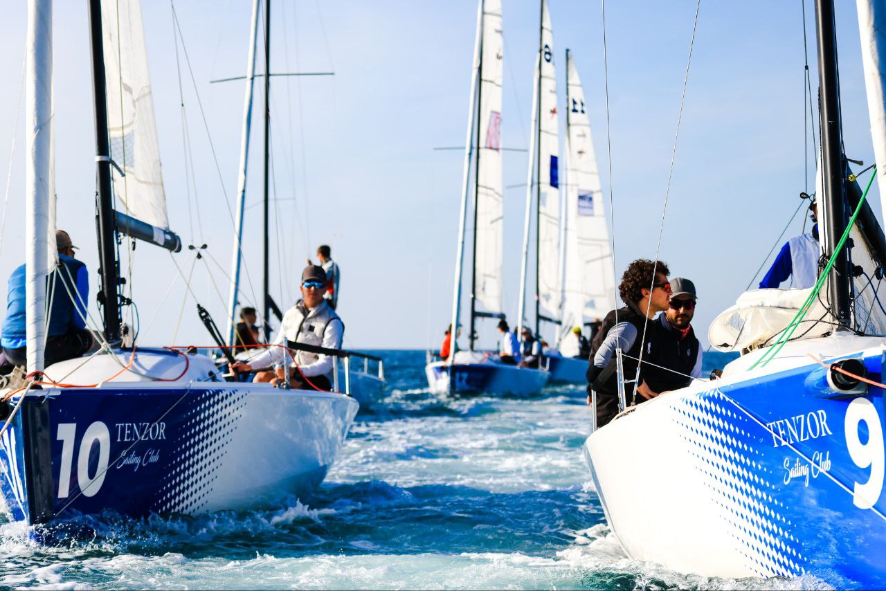 В Сочи стартовал гранд-финал международных парусных гонок В Сочи стартовал гранд-финал международных парусных гонок