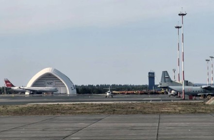 Аэропорты Самары и Оренбурга утром закрывались на прием и выпуск самолетов