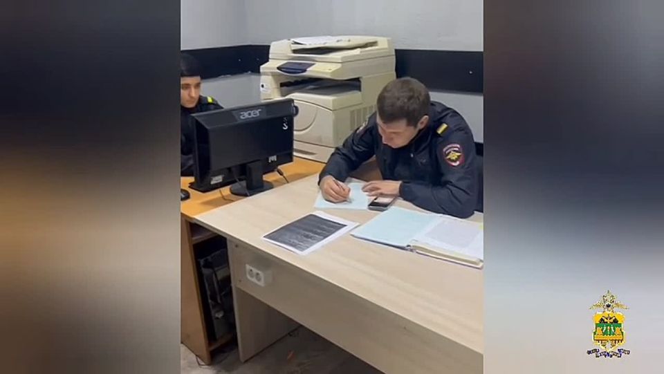 В Адлере полицейские пресекли конфликт возле ТРЦ