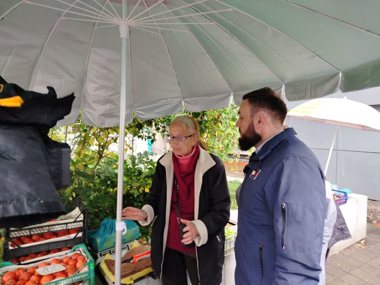 В Сочи продолжается мониторинг на предмет пресечения несанкционированной торговли