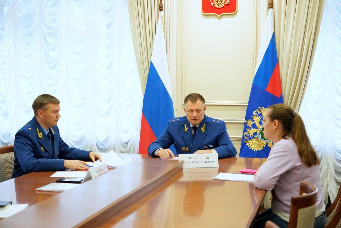 Прокурор Краснодарского края Сергей Табельский провел личный прием граждан в городе Сочи