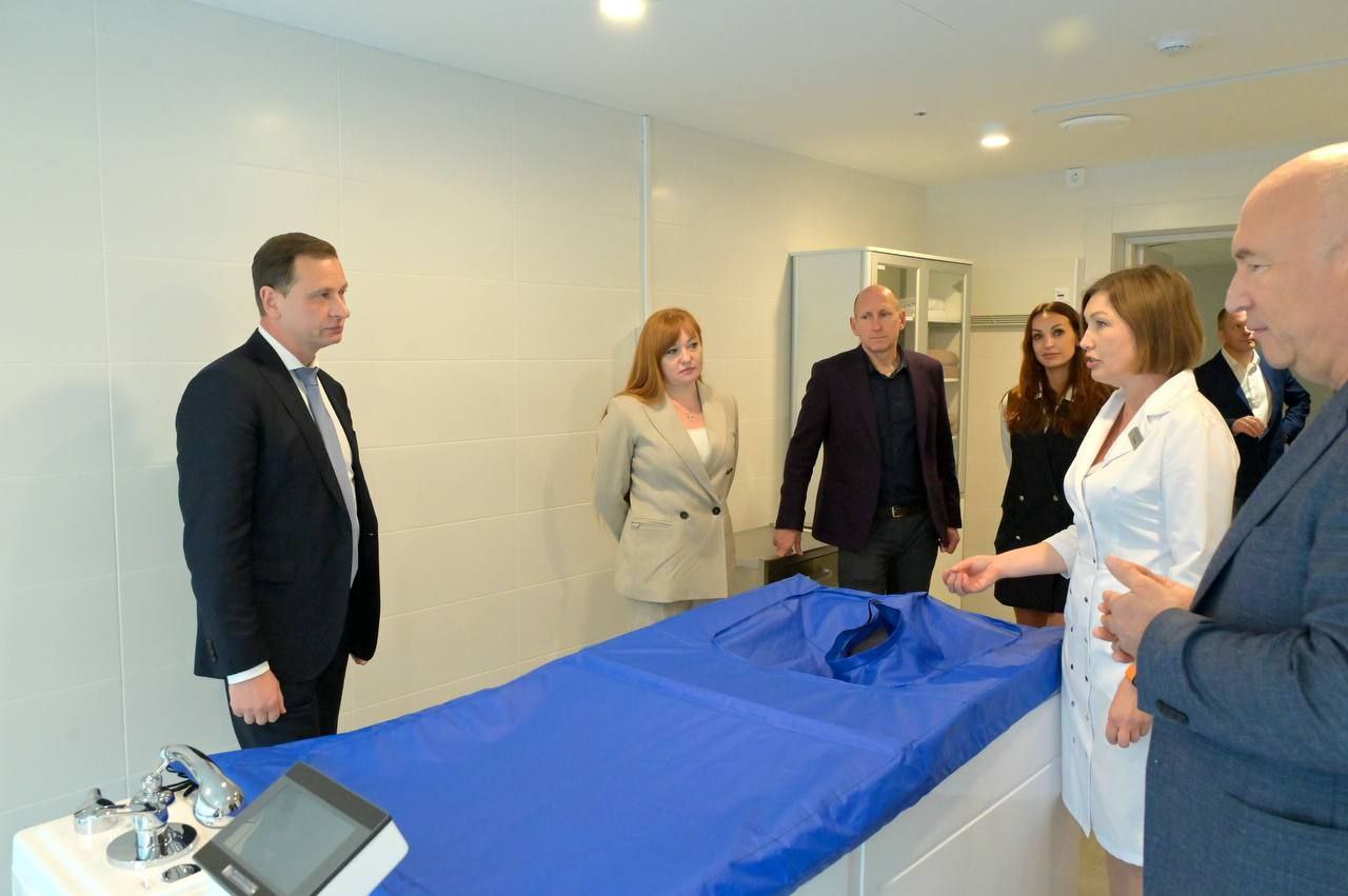 В Сочи открылся первый за четверть века новый санаторий «Кристалл» В Сочи открылся первый за четверть века новый санаторий «Кристалл»