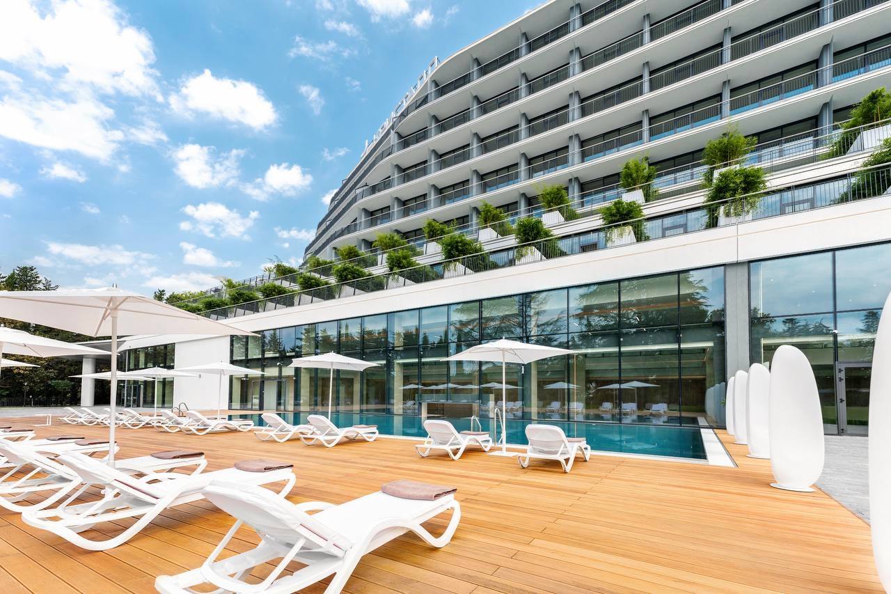 Андрей Прошунин: Сегодня в Сочи торжественно открылся «Кристалл» – первый за 25 лет новый санаторий Андрей Прошунин: Сегодня в Сочи торжественно открылся «Кристалл» – первый за 25 лет новый санаторий