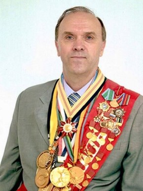 Андрей Прошунин: Сегодня свой юбилей – 75 лет – отмечает Почётный гражданин Сочи, Заслуженный мастер спорта СССР, победитель и призёр Олимпийских игр по волейболу, чемпион мира, пятикратный чемпион Европы, двукратный...