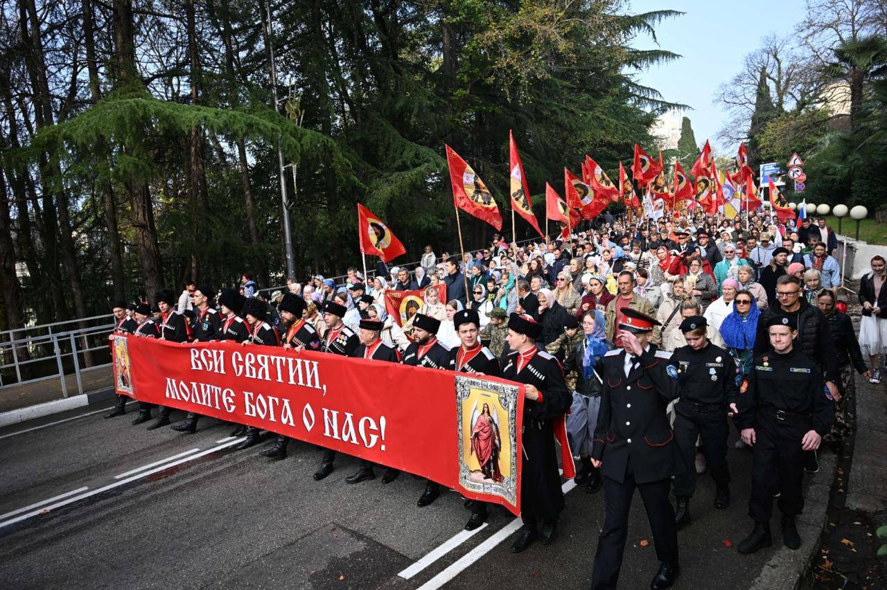 Андрей Прошунин: Сегодня наш город наполнился особой, светлой благодатью Андрей Прошунин: Сегодня наш город наполнился особой, светлой благодатью