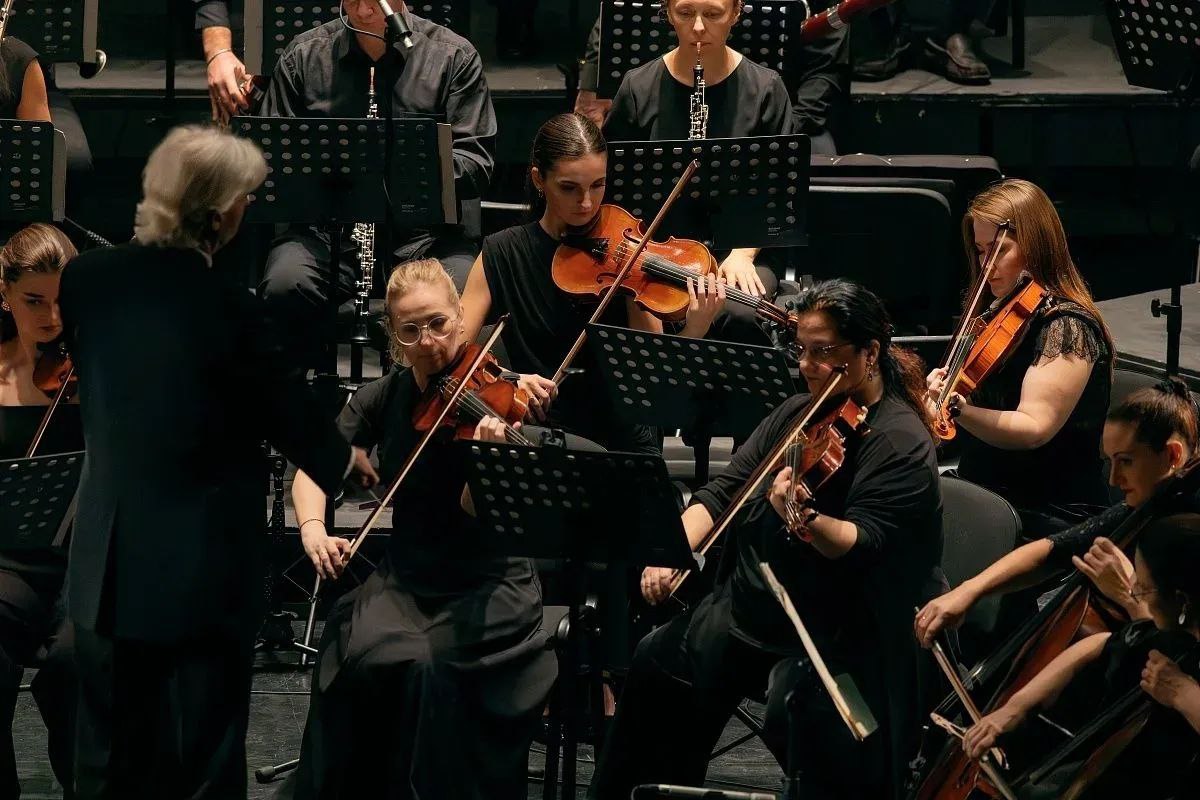 Юбилейный V Фестиваль русской музыки и слова в Сочи посвящен 185-летию Петра Ильича Чайковского Юбилейный V Фестиваль русской музыки и слова в Сочи посвящен 185-летию Петра Ильича Чайковского