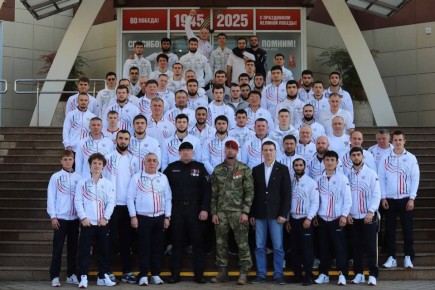 В Сочи завершилась встреча росгвардейцев со спортсменами сборной России по боксу