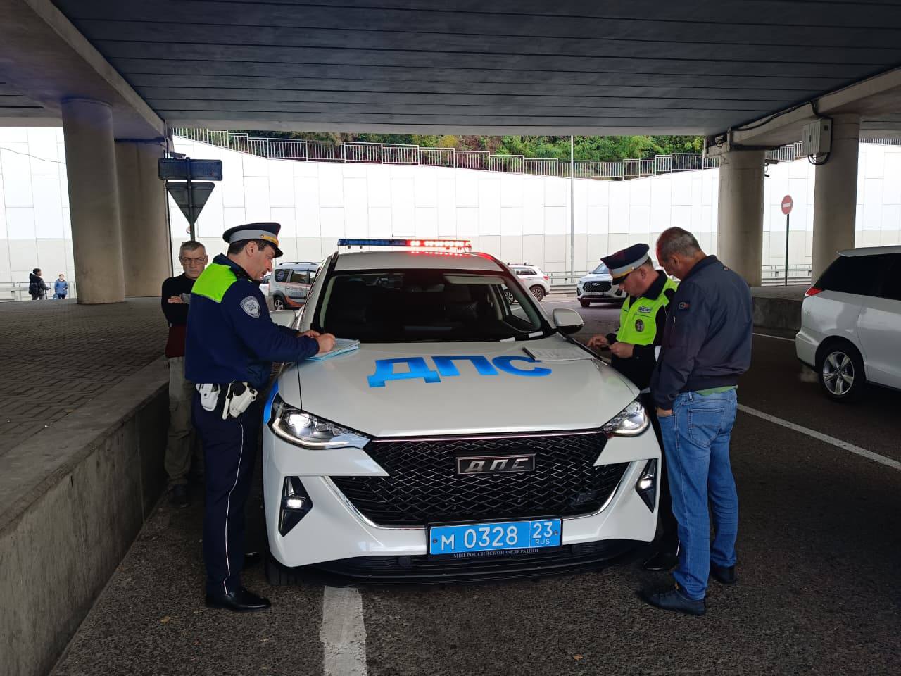 Продолжаем работу по пресечению нелегальной деятельности в сфере пассажирских перевозок