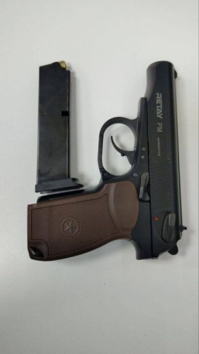 Воинственный казах открыл стрельбу в сочинском торговом центре