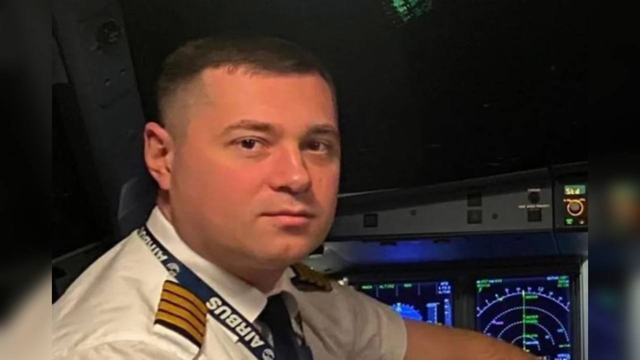 Центральный районный суд Омска вернул в прокуратуру уголовное дело бывшего пилота «Уральских авиалиний» Сергея Белова, посадившего самолет в пшеничном поле под Новосибирском