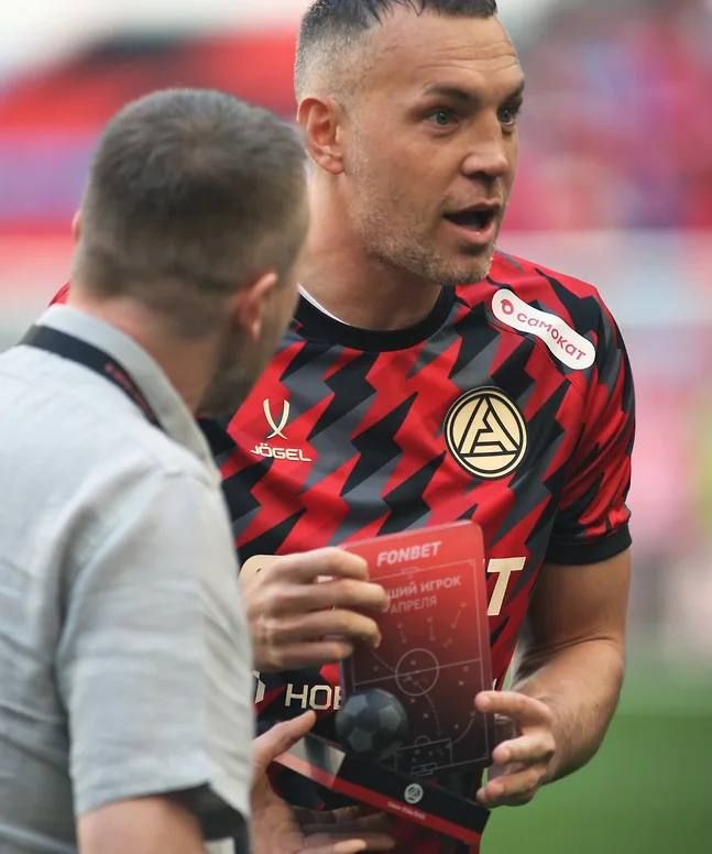 Артем Дзюба впервые с октября попал в заявку «Акрона»