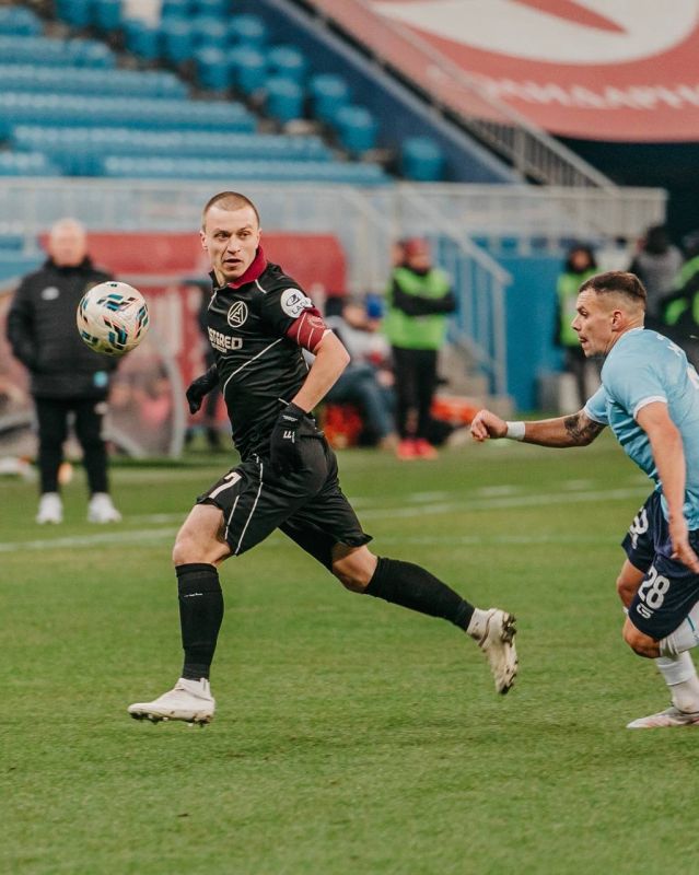 Капитан «Акрона» Савичев выбыл до конца года из-за перелома