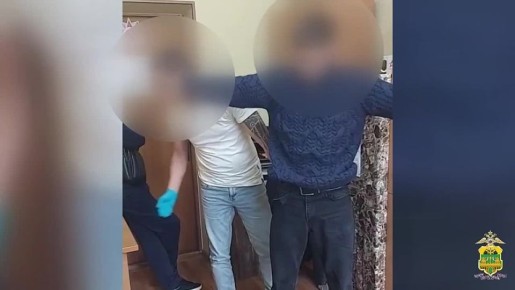 В Сочи задержали молодую пару, организовавшую сбыт «синтетики»