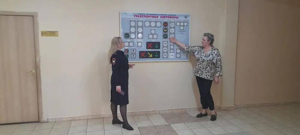 Рубрика: «По факту ДТП». 12 и 19 ноября 2025 в результате дорожно-транспортных происшествий пострадали два несовершеннолетних пешехода (8 и 10 лет), пересекающих проезжую часть дороги в неустановленном месте Рубрика: «По факту ДТП». 12 и 19 ноября 2025 в результате дорожно-транспортных происшествий пострадали два несовершеннолетних пешехода (8 и 10 лет), пересекающих проезжую часть дороги в неустановленном месте