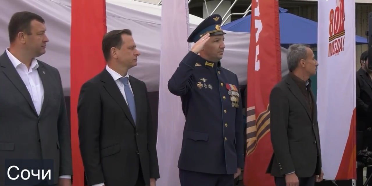 Вениамин Кондратьев: Три финалиста проекта «Герои Кубани» прошли стажировку в администрации Сочи Вениамин Кондратьев: Три финалиста проекта «Герои Кубани» прошли стажировку в администрации Сочи