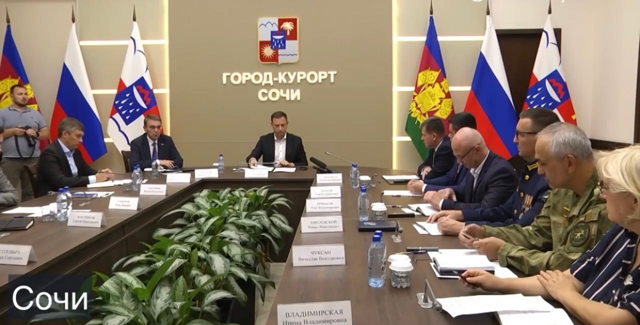 Вениамин Кондратьев: Три финалиста проекта «Герои Кубани» прошли стажировку в администрации Сочи