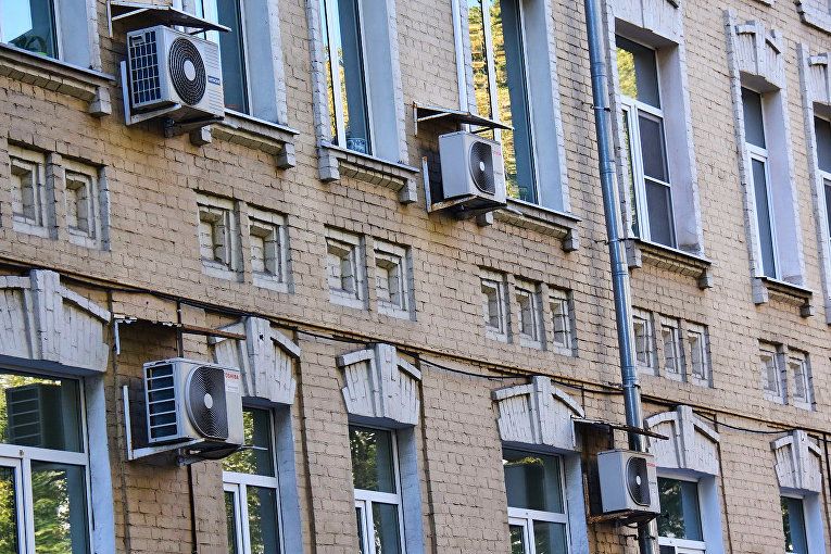Жители России рискуют потерять свои кондиционеры: правовые последствия установки без согласия