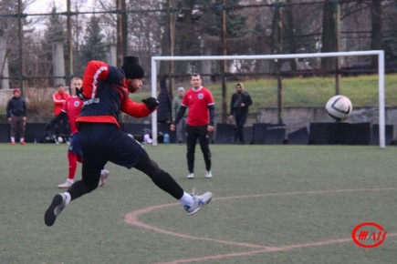 Сборная ФГУП «Железные дороги Новороссии» по футболу успешно дебютировала в Чемпионате ДНР!