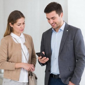 В Сочи сосед «помог» перевести 25 000 рублей… на свою карту