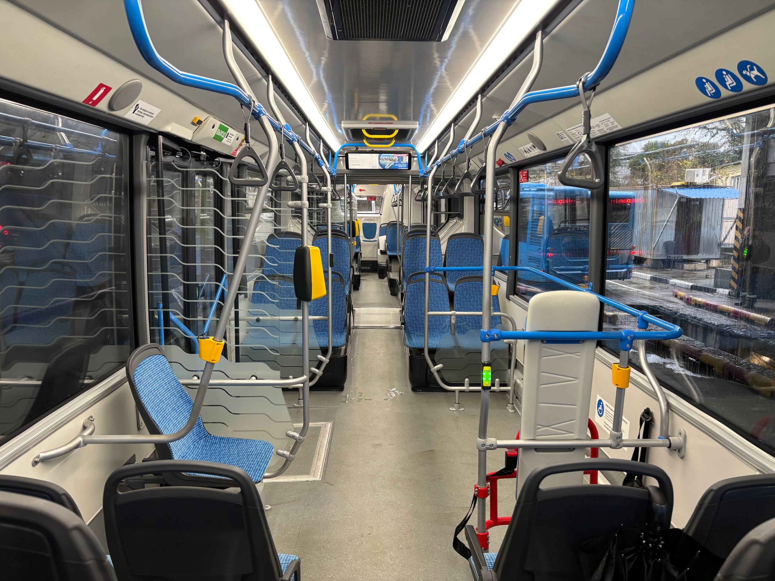 На улицы Сочи в ТЕСТОВОМ РЕЖИМЕ выходит новый современный автобус НЕФАЗ: жители и гости курорта смогут увидеть его уже сегодня! На улицы Сочи в ТЕСТОВОМ РЕЖИМЕ выходит новый современный автобус НЕФАЗ: жители и гости курорта смогут увидеть его уже сегодня!