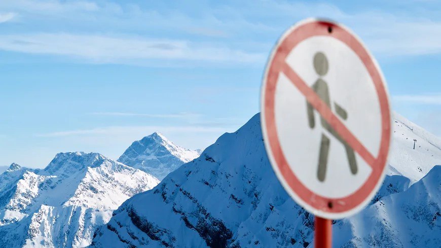 В горах Сочи за сутки выпало 20 см снега