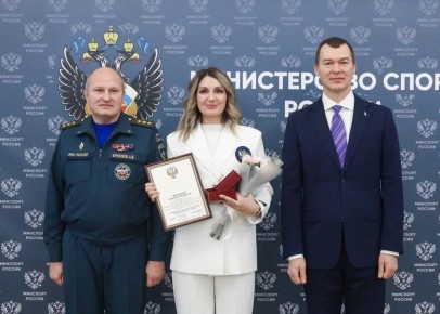 Михаил Дегтярёв: Сегодня в Министерстве спорта России впервые вместе с главой МЧС России Александром Куренковым чествовали победителей Чемпионата мира по пожарно-спасательному спорту, который состоялся в Саудовской Аравии