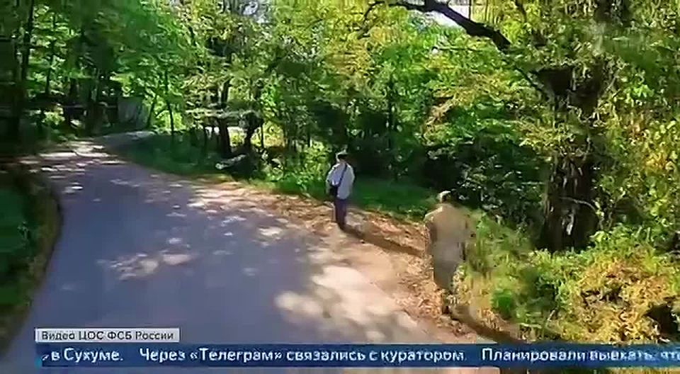 Появились кадры задержания в Сочи отца и дочери, планировавших воевать за Украину