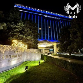 ��������� "Crowne Plaza" � ���������� � ������ �������� ������ � ���������� ���������� ��-�� ����� ��������