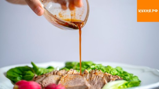 Салатные заправки: какие выбрать для идеального сочетания