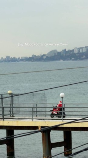 Деду Морозу так понравилось в Сочи, что он отказался уезжать из солнечного города