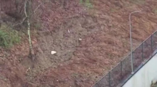 �������� ������ ����� ������������� ����� �� ������ � �� ������������� ���� � ����