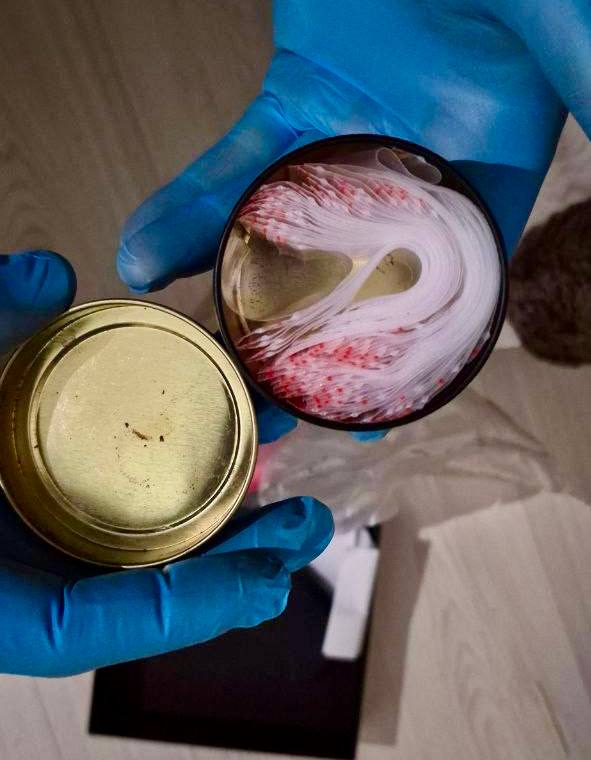 В Сочи задержали наркокурьера с 30 граммами «синтетики» и марихуаны В Сочи задержали наркокурьера с 30 граммами «синтетики» и марихуаны