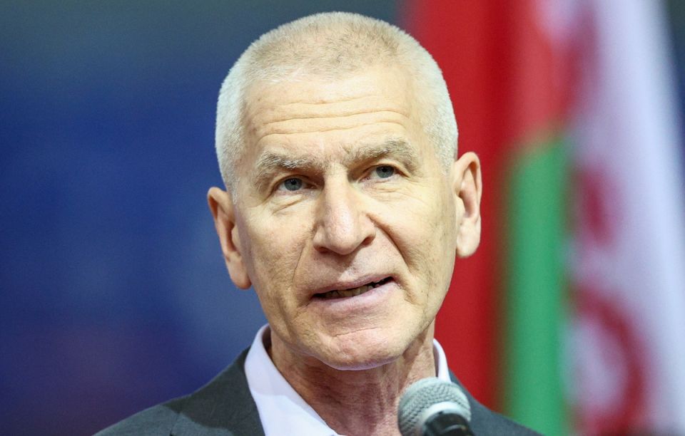 ������ ��������� �������� �� ��������� � ����� � ������